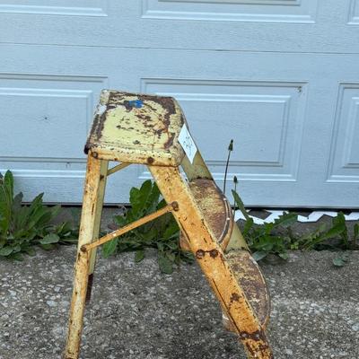 Vintage Metal step Stool