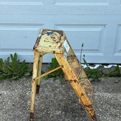 Vintage Metal step Stool