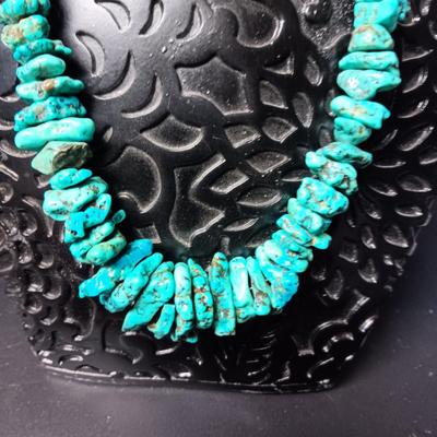 NAVAJO TURQUOISE NUGGET 24" NECKLACE