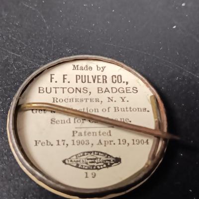 VINTAGE THEODORE ROOSEVELT PRESIDENTIAL CAMPAIGN PIN