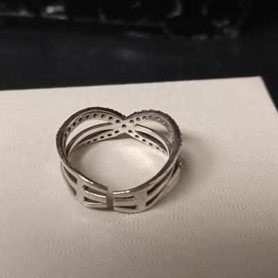2 STERLING SILVER RINGS W/RHINESTONES BOTH ARE SIZE 6 1/2