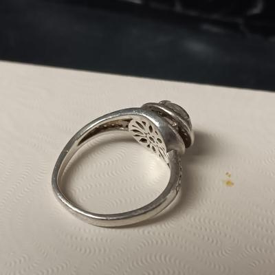 2 STERLING SILVER RINGS WITH CZ'S BOTH ARE SIZE 6 1/4
