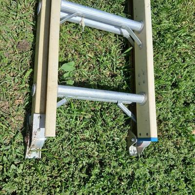 Heavy-Duty 20 Ft Fiberglass Extension Ladder – Type I (250 lb Rated)