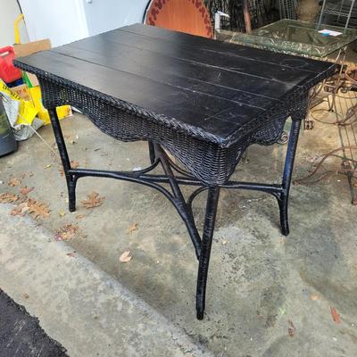 Black Wicker and Wood Table (G-EL)