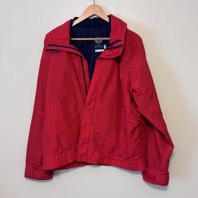 Carhartt, World Wide Sports, Columbia, and More Outdoor Branded Women’s Clothing - sizes M-XXL (PC-DZ)