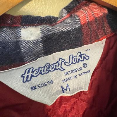 Carhartt, World Wide Sports, Columbia, and More Outdoor Branded Women’s Clothing - sizes M-XXL (PC-DZ)