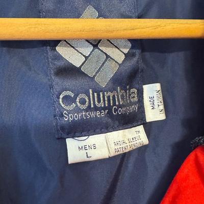 Carhartt, World Wide Sports, Columbia, and More Outdoor Branded Women’s Clothing - sizes M-XXL (PC-DZ)