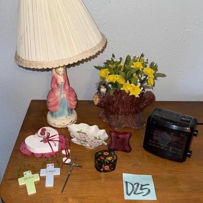 Sale Photo Thumbnail #70: D25-Antique dresser w/ extras