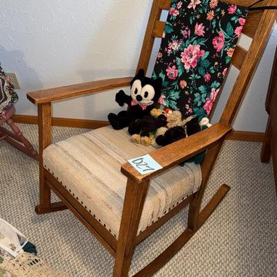 D27-Antique rocker w/ extras