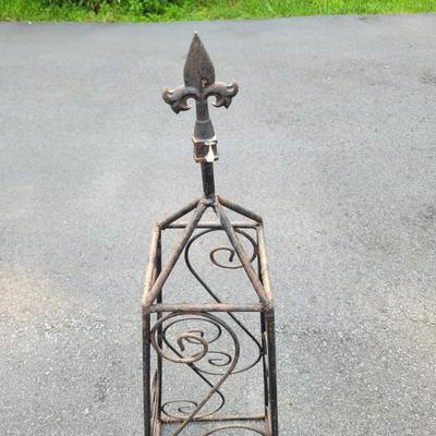 Three Metal Yard Decorations (G-EL)