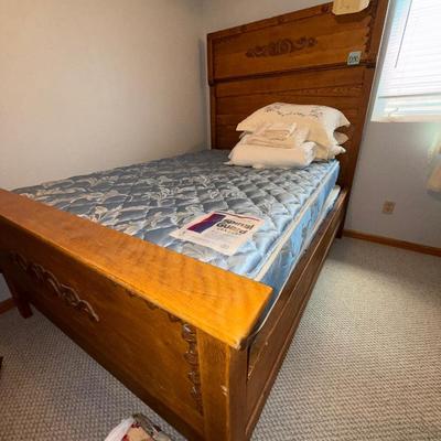 Sale Photo Thumbnail #89: D30-Full size Bed w/ mattress + bedding