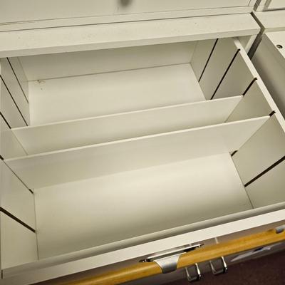 White Stack Storage Drawers & Shelves (BF2-JS)