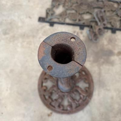 Collection of Cast Iron Items (G-BM)