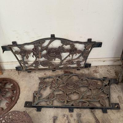 Collection of Cast Iron Items (G-BM)