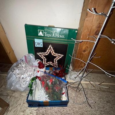 Sale Photo Thumbnail #143: D45-Christmas misc