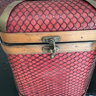 Four Matching Decorative Hat Boxes (PB-BM)