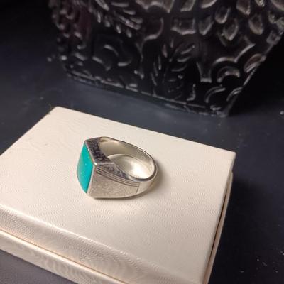 MEN'S STERLING AND TURQUOISE RING 7.11g SIZE 8 3/4