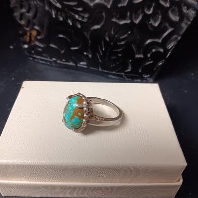 TURQUOISE AND STERLING RING MARKED "KABANA" SIZE 6 1/2