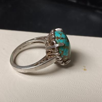 TURQUOISE AND STERLING RING MARKED "KABANA" SIZE 6 1/2