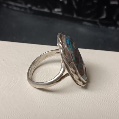 STERLING AND TURQUOISE RING SIZE 7