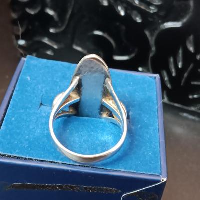 EARLY NAVAJO STERLING SILVER RING WITH PETRIFIED WOOD SIZE 7