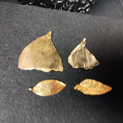 24K GOLD TRIPLE DIPPED MAILE & GINKGO LEAF PENDANTS