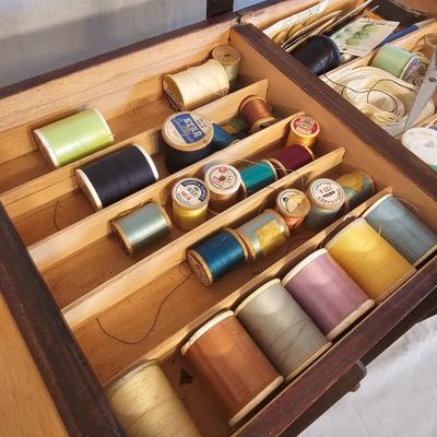 Vintage Oak Sewing Caddy plus Contents (BF2-JS)