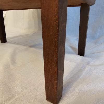 Vintage Oak Sewing Caddy plus Contents (BF2-JS)