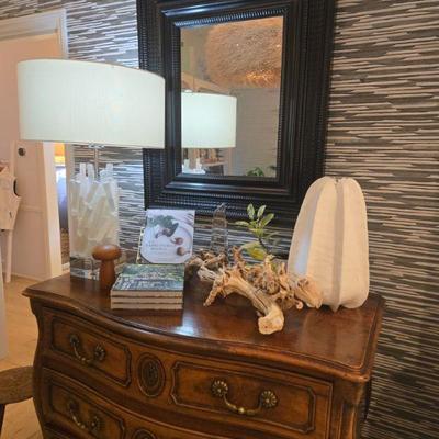 Sale Photo Thumbnail #144: Antiques and mirrors