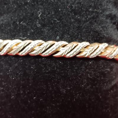 STERLING SILVER TENNIS BRACELET