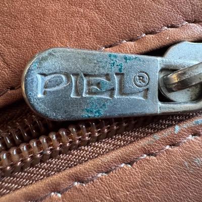 Fossil, Michael Kors, Oscar De La Renta, and Other Handbags and Wallets (PC-DZ)