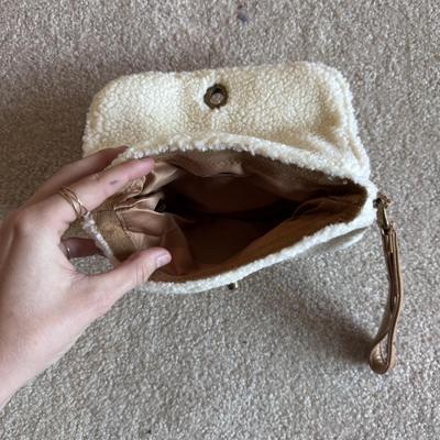 Fossil, Michael Kors, Oscar De La Renta, and Other Handbags and Wallets (PC-DZ)