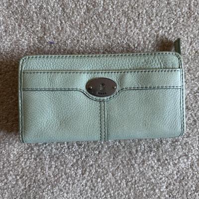 Fossil, Michael Kors, Oscar De La Renta, and Other Handbags and Wallets (PC-DZ)