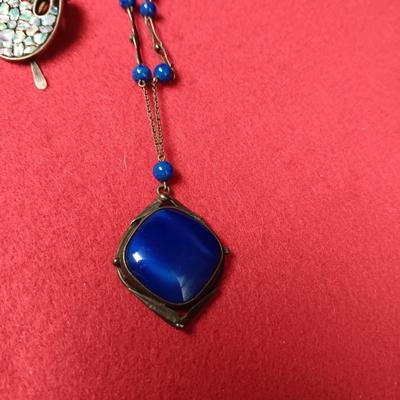 VINTAGE BLUE BEADED NECKLACE AND STERLING CLIP ON EARRINGS