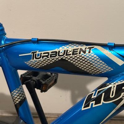 LOT 17: Huffy Turbulent Bicycle