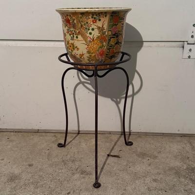 LOT 18G: Japanese Satsuma Style Porcelain Planter w/ Stand
