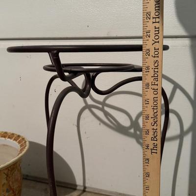 LOT 18G: Japanese Satsuma Style Porcelain Planter w/ Stand