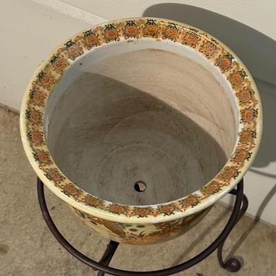LOT 18G: Japanese Satsuma Style Porcelain Planter w/ Stand