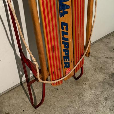 LOT 19G: Pair of vintage sleds Yankee Clipper +
