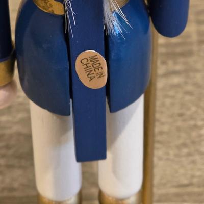 LOT 28D: Holiday Collection With Lenox Porcelain, Hand Painted 24K Accented, Holiday Cheer Santa Ornament, Nieman Marcus Nutcracker Snow...