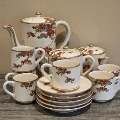 LOT 31D: Vintage Japanese Koshida Tea Set, Teapot, Lidded Sugar Bowl & Creamer, 6 Cups & 5 Saucers