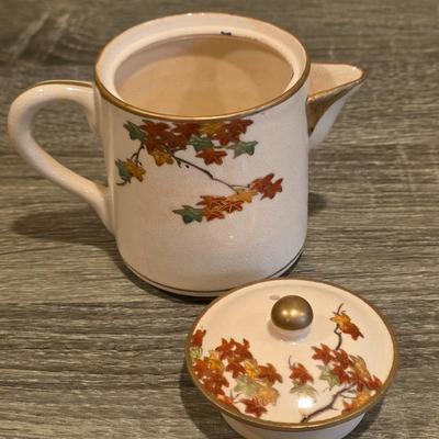 LOT 31D: Vintage Japanese Koshida Tea Set, Teapot, Lidded Sugar Bowl & Creamer, 6 Cups & 5 Saucers