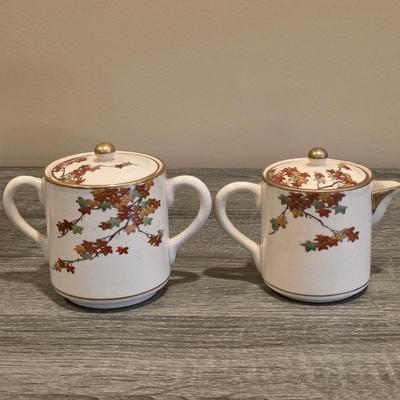 LOT 31D: Vintage Japanese Koshida Tea Set, Teapot, Lidded Sugar Bowl & Creamer, 6 Cups & 5 Saucers