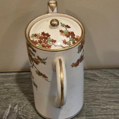 LOT 31D: Vintage Japanese Koshida Tea Set, Teapot, Lidded Sugar Bowl & Creamer, 6 Cups & 5 Saucers