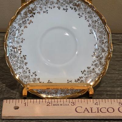 LOT 33D: Vintage Karamos Tea Set, Teapot, Lidded Sugar Bowl, Creamer, 9 Tea Cups, & 10 Saucers