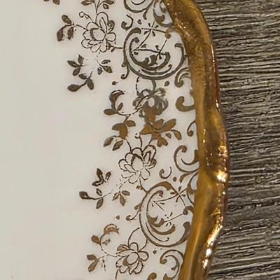 LOT 33D: Vintage Karamos Tea Set, Teapot, Lidded Sugar Bowl, Creamer, 9 Tea Cups, & 10 Saucers