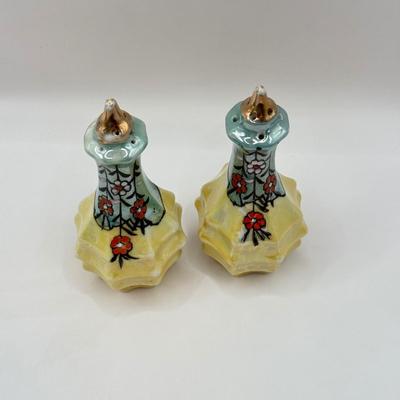 LOT 48D: 1940s-50s Japanese Lusterware Cruet Condiment Set