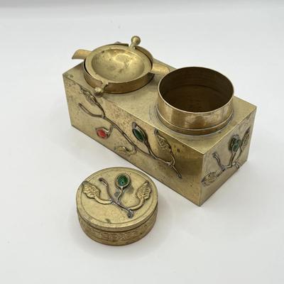 LOT 60D: Large Vintage Brass Ash Tray & Ornate Antique Chinese Ash Trays