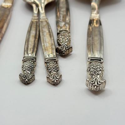 LOT 63D: Godinger Pineapple Serving Set