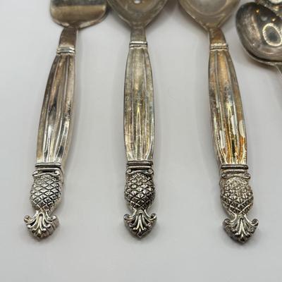 LOT 63D: Godinger Pineapple Serving Set